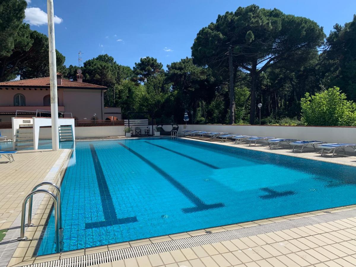 G&D Hotel Deanna Pool&Brunch Milano Marittima Exterior photo