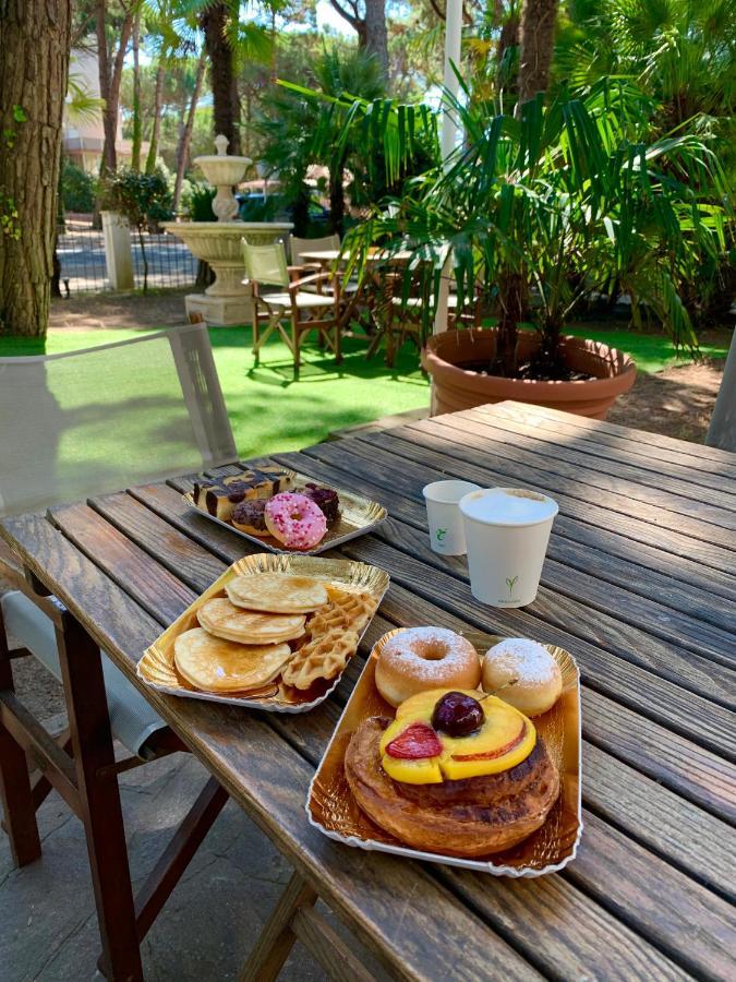 G&D Hotel Deanna Pool&Brunch Milano Marittima Exterior photo