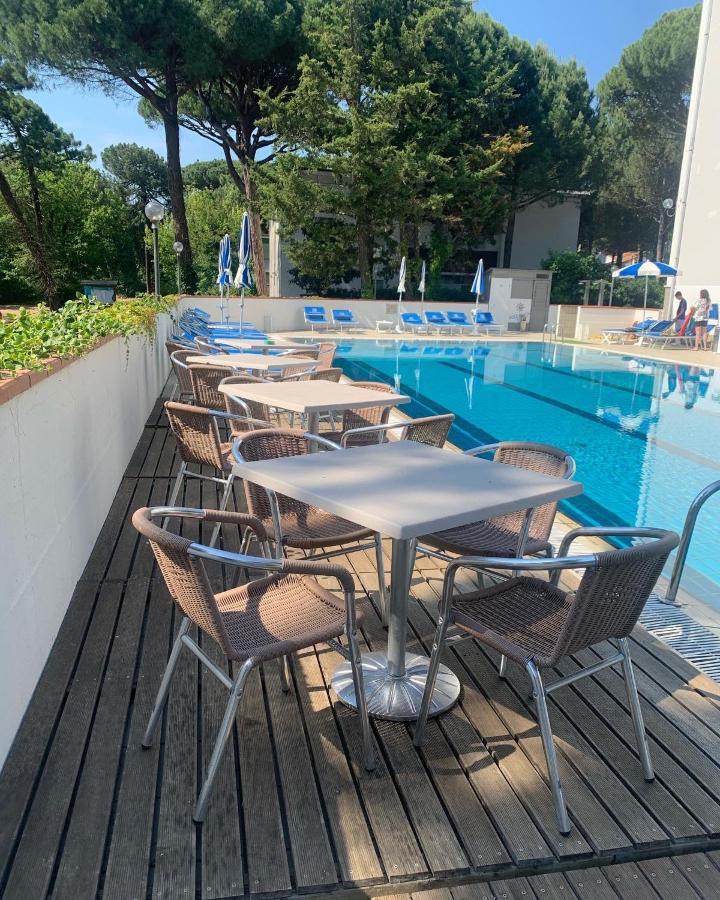 G&D Hotel Deanna Pool&Brunch Milano Marittima Exterior photo