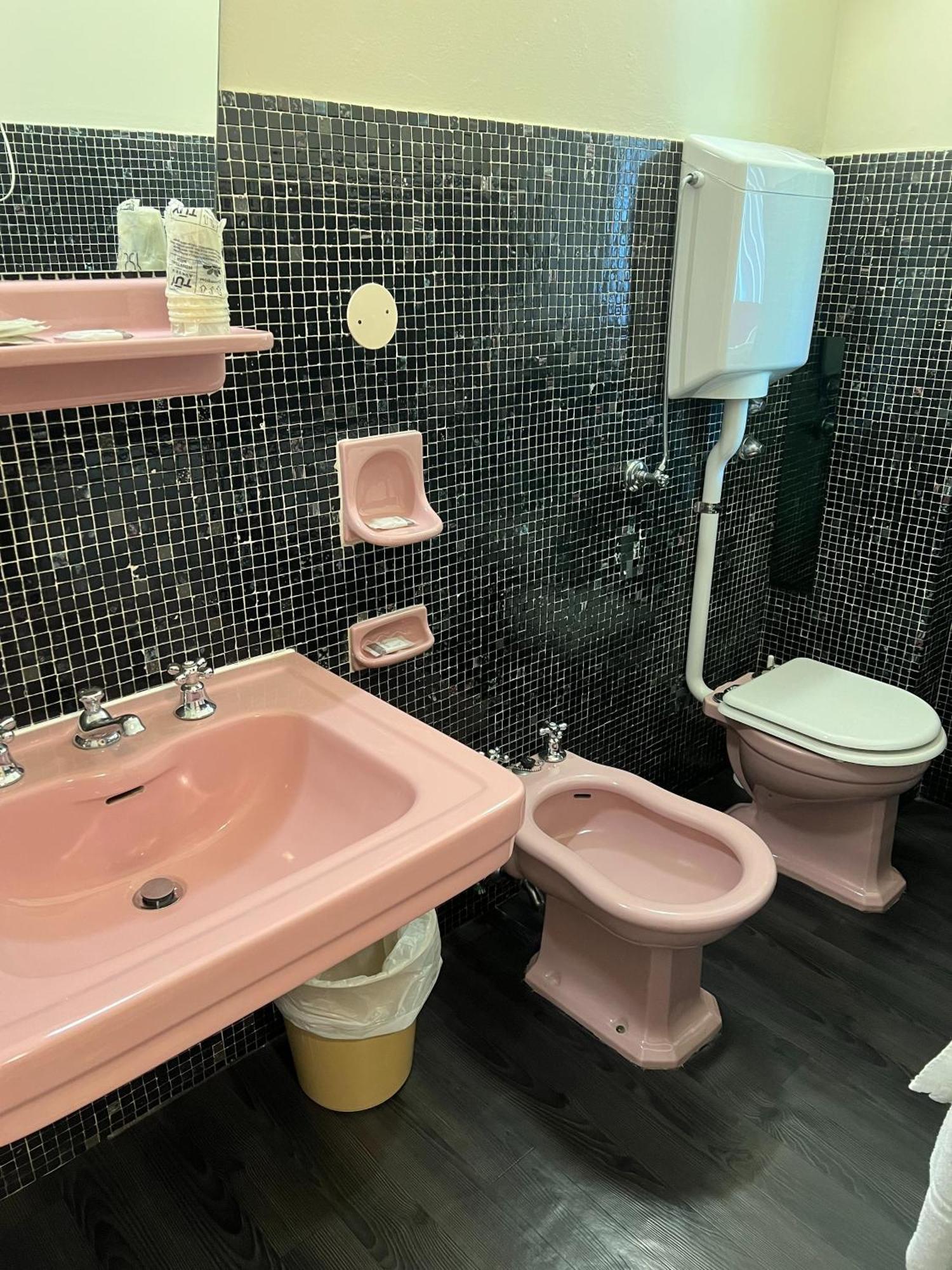 G&D Hotel Deanna Pool&Brunch Milano Marittima Room photo